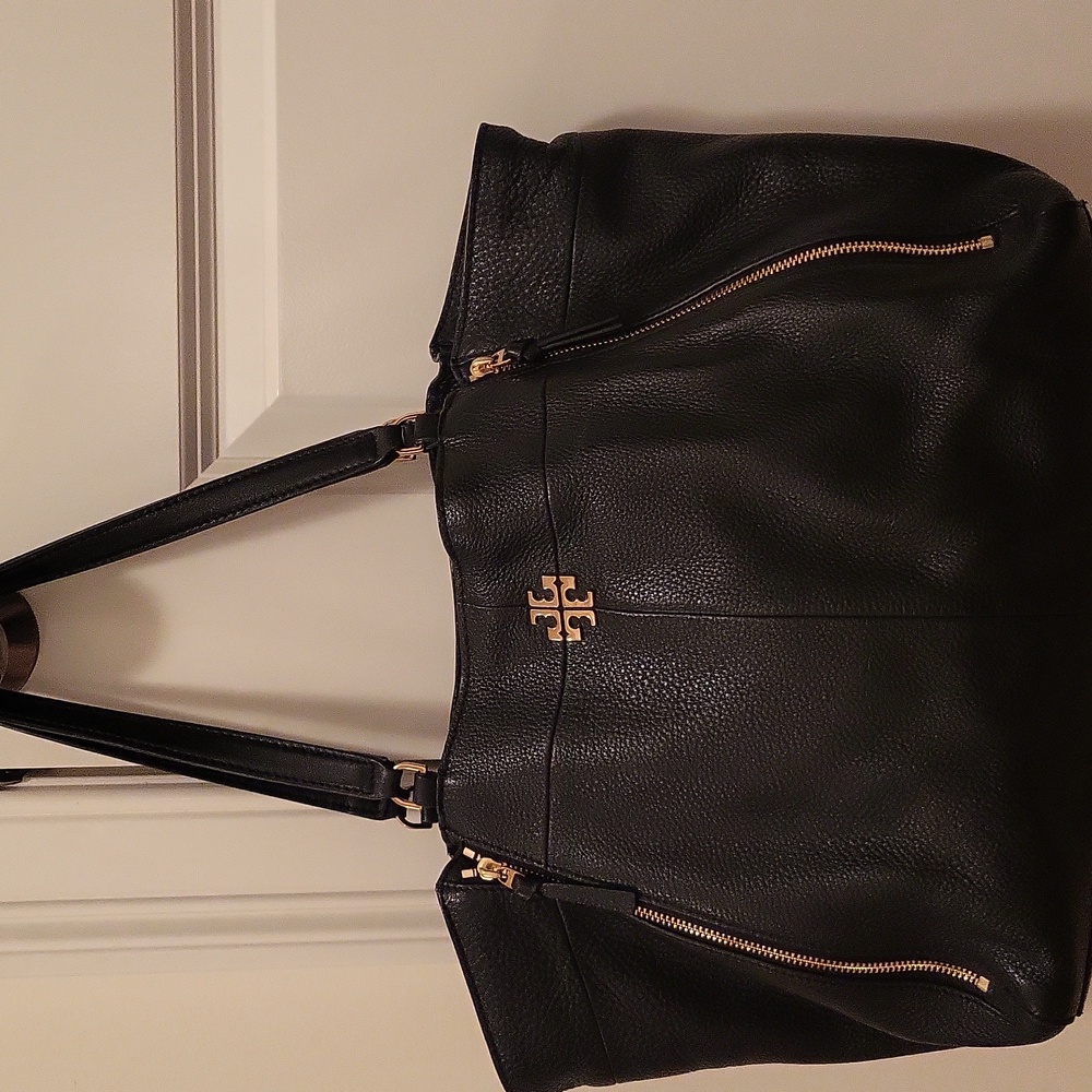 Tory Burch Ivy Center Zip Expandable Tote